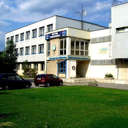 Spišská Nová Ves Hotel Preveza מראה חיצוני תמונה