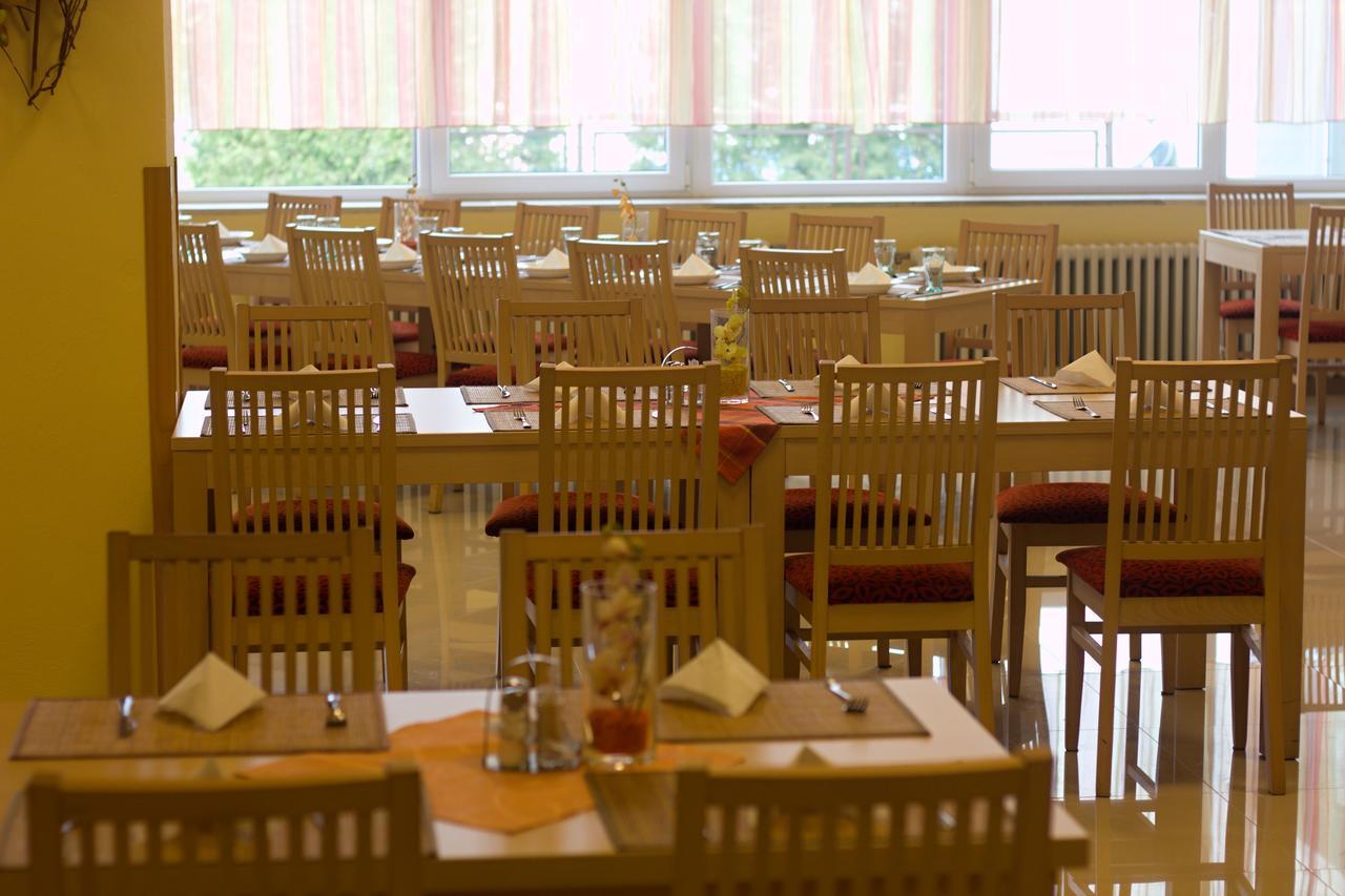 Spišská Nová Ves Hotel Preveza מראה חיצוני תמונה